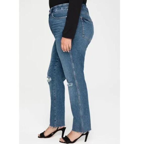 Good American Good Curve Straight Jeans - Picture 2 of 6